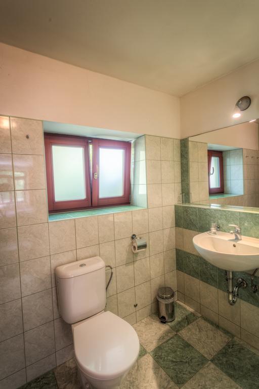 Penzion U Dracice Hotel Nová Bystřice Kültér fotó